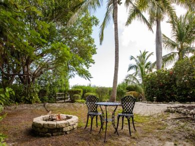 Three Bedroom on Sanibel Island  Gulf & Beach Views